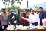 Bersama Forkopimda, Kejari Padang Panjang musnahkan barang bukti