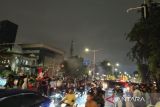 Massa kembali unjuk rasa di  persimpangan Jalan Otista Raya Jaktim