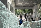 Vending machine dan Kamera pengawas MRT dijarah dan dirusak saat demonstrasi ricuh