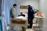 Wapres Gibran jenguk korban demo di rumah sakit