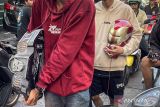 Warga kembalikan 32 barang milik Sahroni yang dijarah, salahsatunya sertifikat tanah