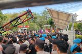 1.032 pasukan gabungan TNI-Polri amankan demo di Manado