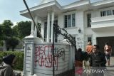 Polisi tangkap terduga provokator penjarahan rumah Uya