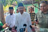 Mensos kunjungi korban demostrasi di Makassar