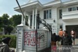 12 orang jadi tersangka kasus penjarahan rumah Uya Kuya