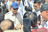 Dari Abu Dhabi ke Bali, Prabowo cek korban dan dampak banjir