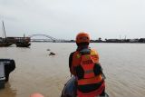 SAR gabungan cari seorang pria yang tenggelam  di Sungai Musi