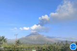 Gunung Lewotobi Laki-laki erupsi enam kali pada Sabtu