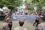 FOTO - Unjuk rasa desak stop kekerasan terhadap petani di Sulsel