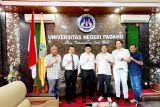 Tommy Irawan Sandra silaturahmi dengan rektor dan mantan rektor UNP Padang jelang Musorprovlub KONI Sumbar