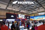 Honda ADV 160 terbaru curi perhatian pengunjung IMOS 2025