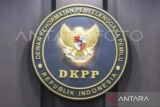 Komisioner Bawaslu Wajo disidang DKPP soal dugaan pelecehan