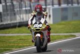 Pembalap Mario Aji masih cukup kesulitan di sesi latihan bebas Moto2 Indonesia