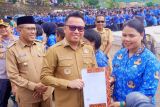 Bupati Morut serahkan SK kepada 1.588 PPPK