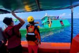 Tim SAR gabungan Anambas selamatkan 5 awak kapal tenggelam