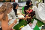 Perkenalkan Batik Sasambo, Aruna Senggigi hadirkan aktivitas budaya untuk tamu