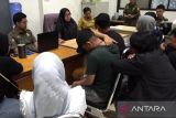 Belasan peminta sumbangan diamankan karena galang donasi fiktif