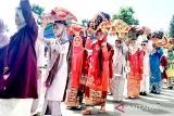 Parade budaya Makan Bajamba meriahkan HUT ke 80 Kabupaten Pasaman