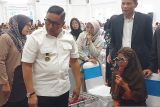 Pemkot Bukittinggi bagikan 1.000 kacamata gratis untuk pelajar