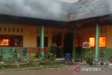 Pemkab Padang Pariaman pastikan PBM siswa di SDN terbakar tetap berjalan