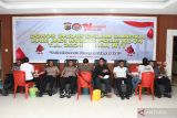 Polda NTT mengumpulkan 73 kantong darah dari aksi donor HUT Humas Polri