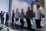 Mensesneg-Kepala BKP menghadirii pameran foto ANTARA setahun Prabowo