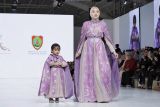 Wastra dari Kalteng hadir di Jakarta Fashion Week
