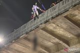 Polisi beberkan identitas korban gantung diri di Flyover Pasupati