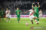 Persebaya menang tipis skor 2-1 atas Persis Solo