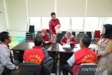 Tersangka jaksa gadungan yang ditangkap di OKI jalani proses hukum, kini dilimpahkan ke jaksa penuntut