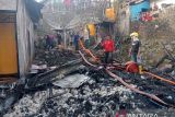 Tiga rumah warga di Bima hangus terbakar, kerugian ditaksir Rp250 juta