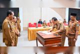 Wabup Lamandau minta camat bawa semangat gotong royong