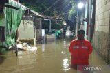 Kali Ciliwung meluap, banjir rendam 15 RT di Jakarta Timur