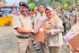 Kantor Pertanahan Pasaman resmi serahkan SK bagi pegawai pemerintah dengan perjanjian kerja