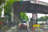 Sopir mobil mewah yang terobos gerbang tol alami depresi