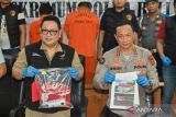 Polda Bali ungkap dua pelaku vandalisme bendera Merah Putih