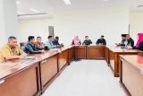 Kepala Kantor Pertanahan Kabupaten Pasaman hadiri rapat gabungan Komisi DPRD terkait proyek PT Medco