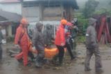 10 warga ditemukan tewas akibat banjir bandang di Agam Sumbar