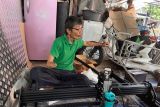 Pelatihan grafir kayu tahap kedua menjadi simbol kemandirian UMKM disabilitas