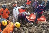 Pencarian hari ke enam, korban tanah longsor di Tanah Datar ditemukan