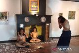 Puluhan seniman unjuk karya "Bumi" di Galeri Surabaya