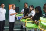 Pertamina salurkan 230 paket sembako di Magelang