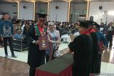 Uya Kuya raih gelar magister hukum di Unissula
