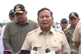 Prabowo: Pemerintah mulai tertibkan pembalakan liar
