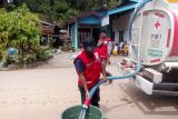 PMI Pasaman Barat salurkan air bersih ke warga terdampak bencana
