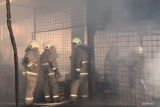 350 kios di Pasar Induk Kramat Jati Jakarta Timur hangus terbakar