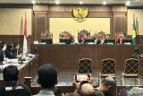Sidang perdana kasus dugaan korupsi Nadiem Makarim ditunda karena sakit