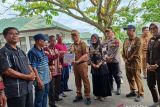 Petani milenial Tabalong terima bantuan alsintan