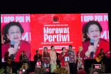 Megawati: Perempuan boleh dandan cantik, jangan lupa kodrat