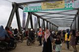 Jembatan darurat Krueng Tingkem resmi dibuka, akses nasional Banda Aceh kembali tersambung